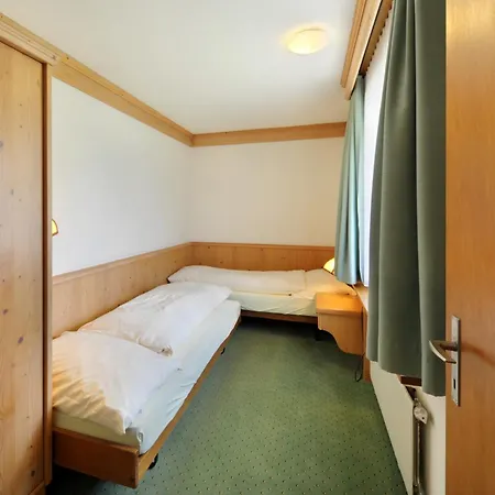 Apartments Kirchbuehl Grindelwald Room photo